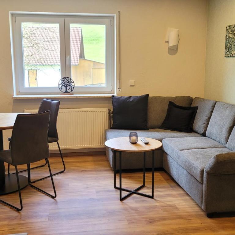 Ferienwohnungen Beck - hochwertig eingerichtet, in ländlicher Lage mit großem Garten - Apartamento de 1 dormitorio - No fumadores - 2