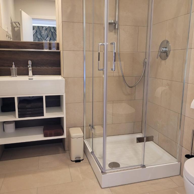 Ferienwohnungen Beck - hochwertig eingerichtet, in ländlicher Lage mit großem Garten - Apartamento de 1 dormitorio - No fumadores - 3
