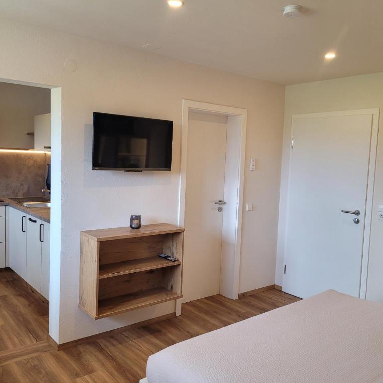 Ferienwohnungen Beck - hochwertig eingerichtet, in ländlicher Lage mit großem Garten - Apartamento de 1 dormitorio - No fumadores - 7