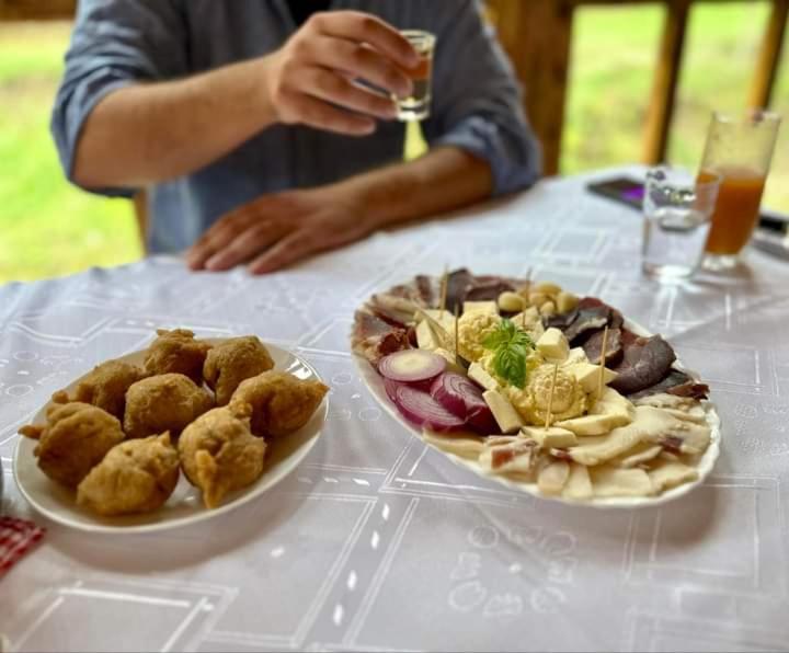 Seosko domacinstvo Rajska Dolina - Kuća sa 1 Spavaćom Sobom - 10