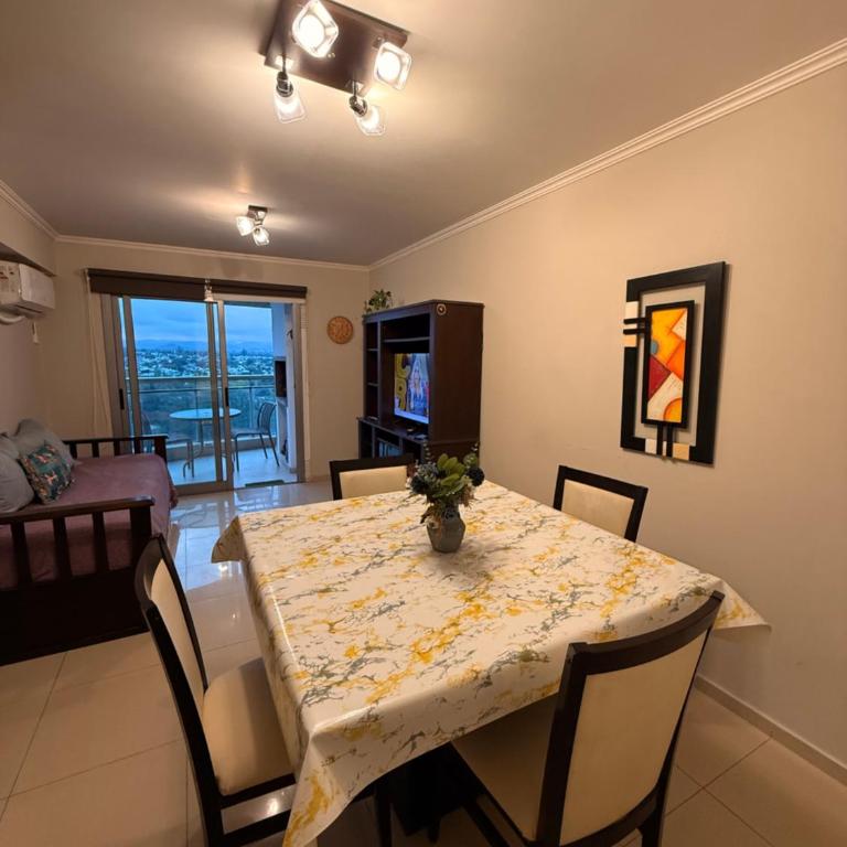 Departamento Alto Villasol, estadio Kempes, Chateau, Cerro de las Rosas, Urca, Siglo 21, Aeropuerto - Apartamento de 1 dormitorio - 29