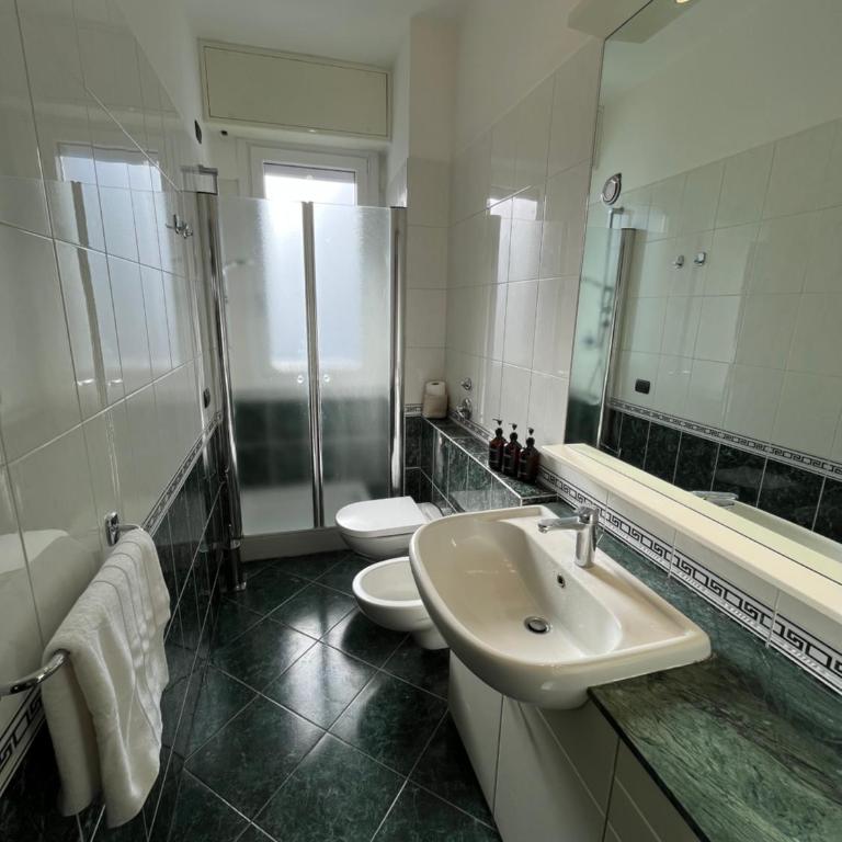 Spacious & Smart Position - Appartamento con 1 Camera da Letto - 3