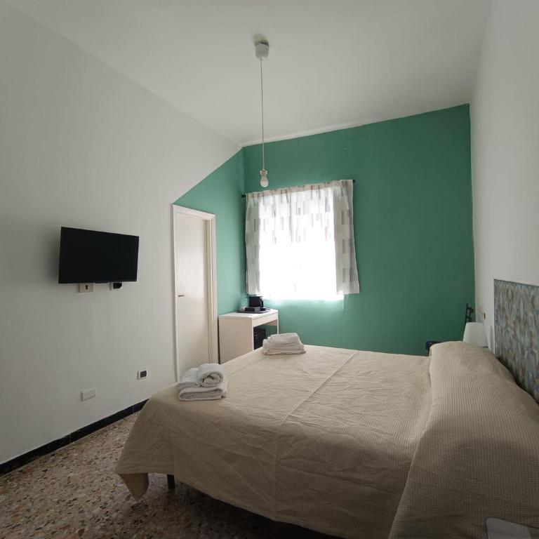 Agenzia Isotur MARI DI PONENTE - Appartamento con 1 Camera da Letto - 4