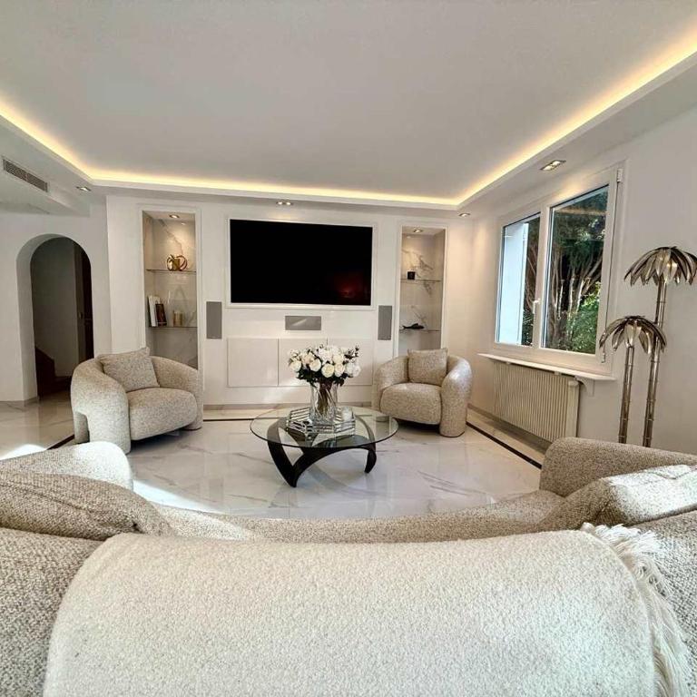 B077 Superbe villa avec piscine centre de Cannes - Villa - 11