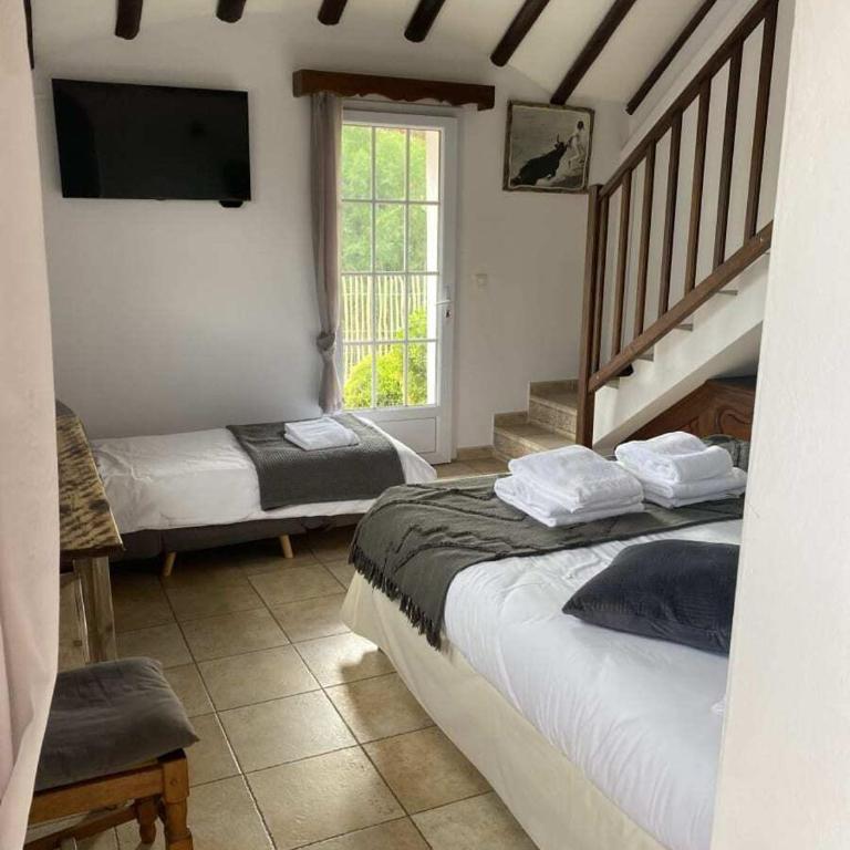 Hôtel du Pont Blanc - Chambre Signature - Gîte de Gardian - 6