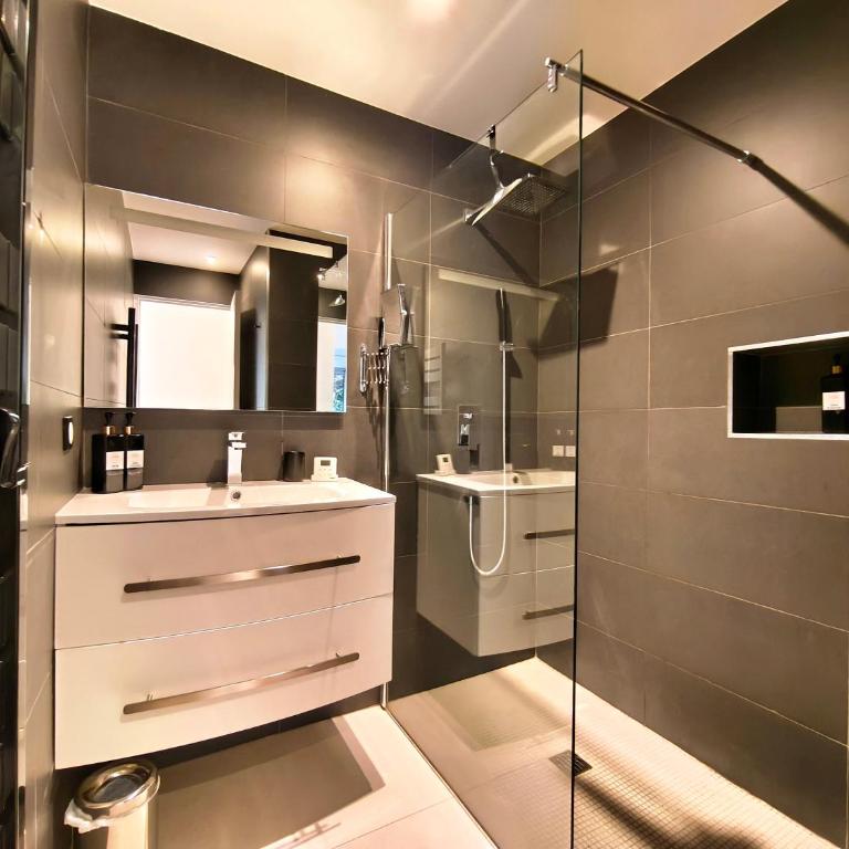 LA MAUVIERE - 75m2 - 4pers - Parking - Wifi - Appartement 2 Chambres - 32