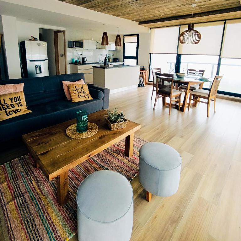 Beautiful apartment with ocean views 2 bedrooms - Two-Bedroom Apartment - 1