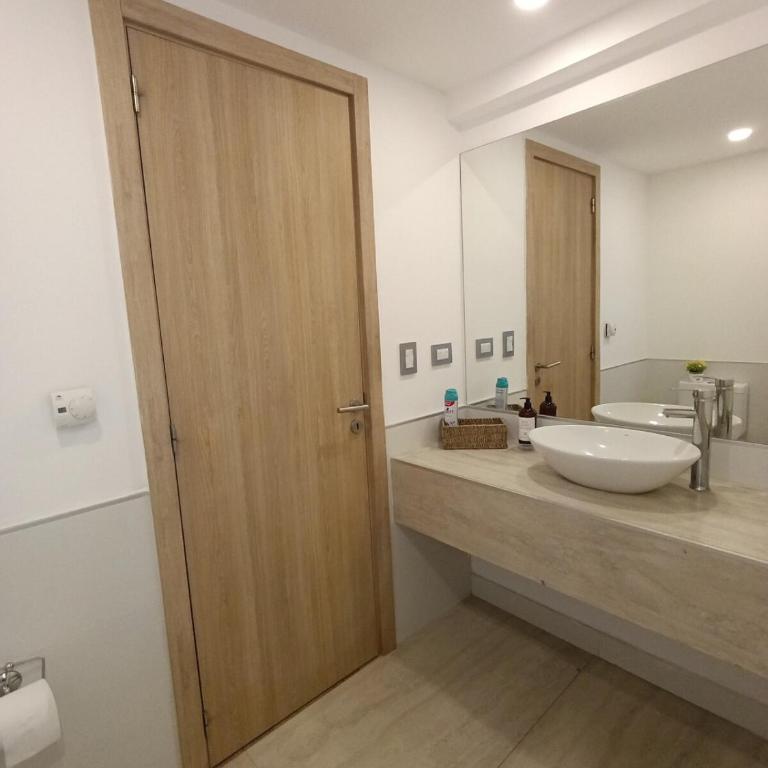 Beautiful apartment with ocean views 2 bedrooms - Two-Bedroom Apartment - 2