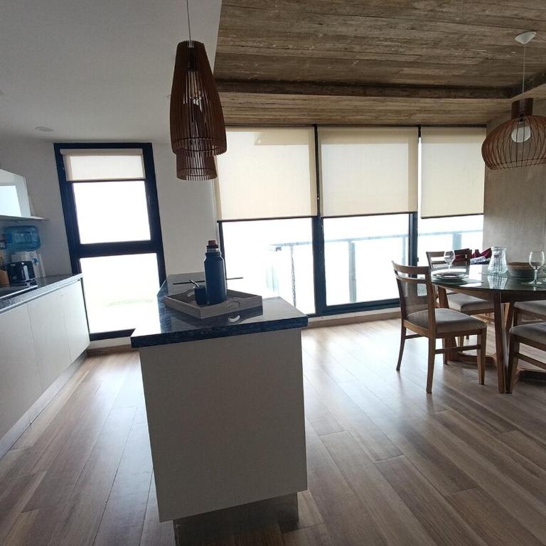 Beautiful apartment with ocean views 2 bedrooms - Two-Bedroom Apartment - 12