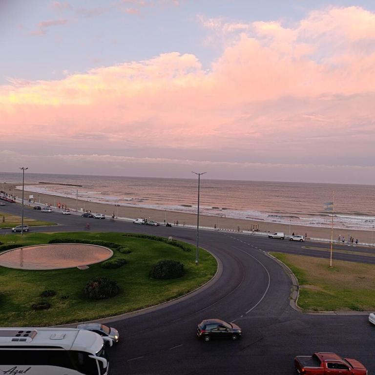 Beautiful apartment with ocean views 2 bedrooms - Two-Bedroom Apartment - 32