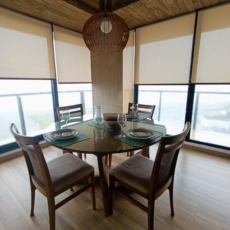Beautiful apartment with ocean views 2 bedrooms - Two-Bedroom Apartment - 34