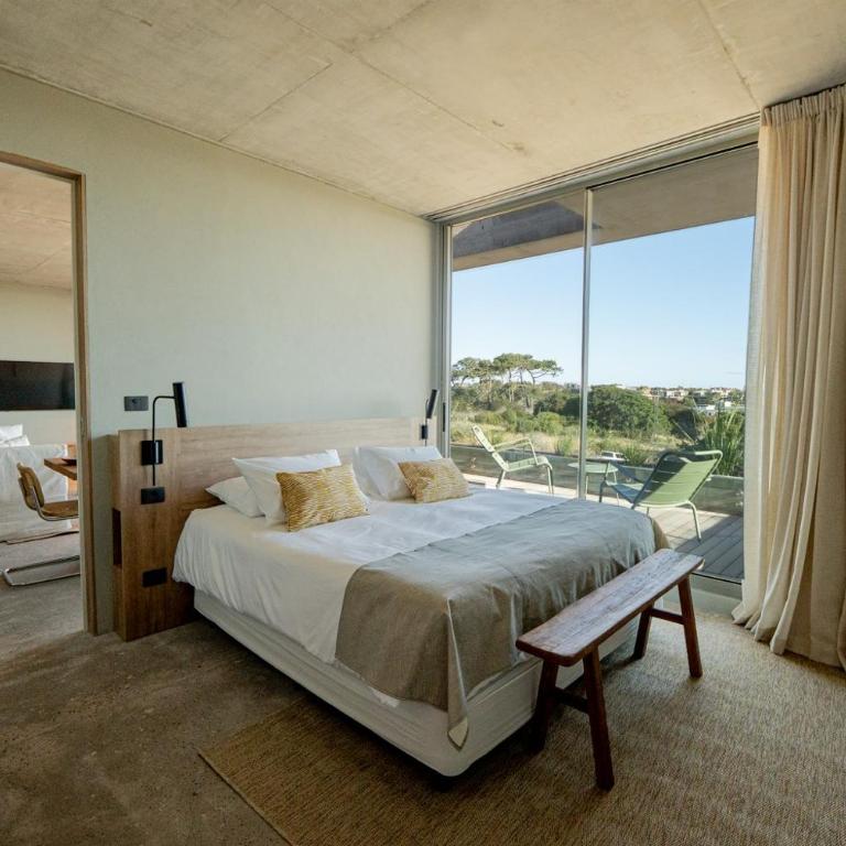 CasaChica Hotel - Three-Bedroom Apartment with Sea View - 7