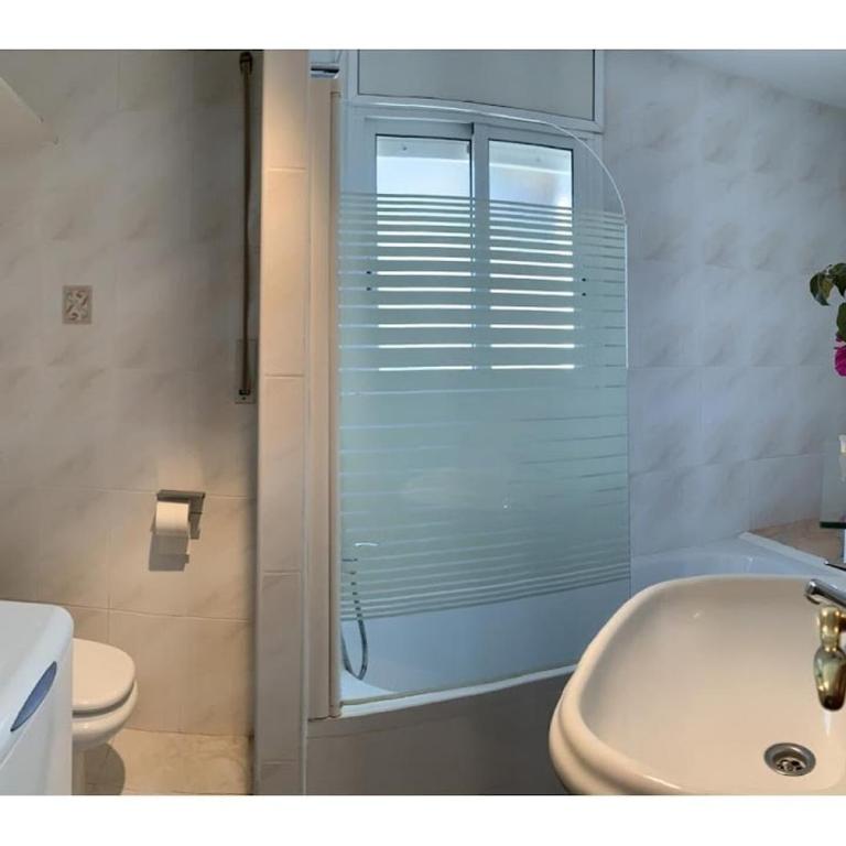 Apartamento con jardín y jacuzzi en Cambrils 3 Habitaciones - Apartamento de 3 dormitorios - 9