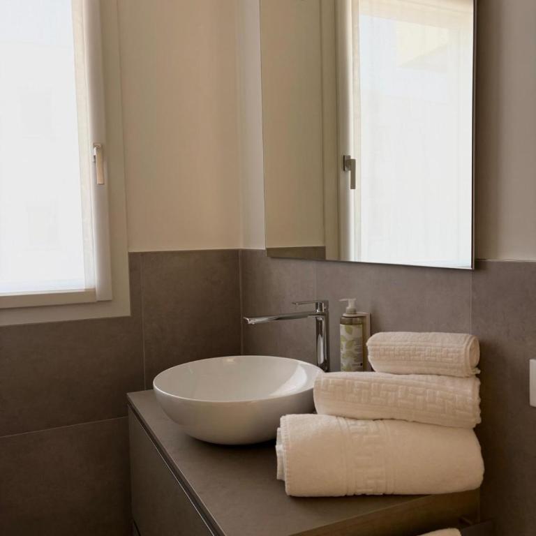 ALandGIO Smart Stay - Appartamento con 2 Camere da Letto e Terrazza - 23
