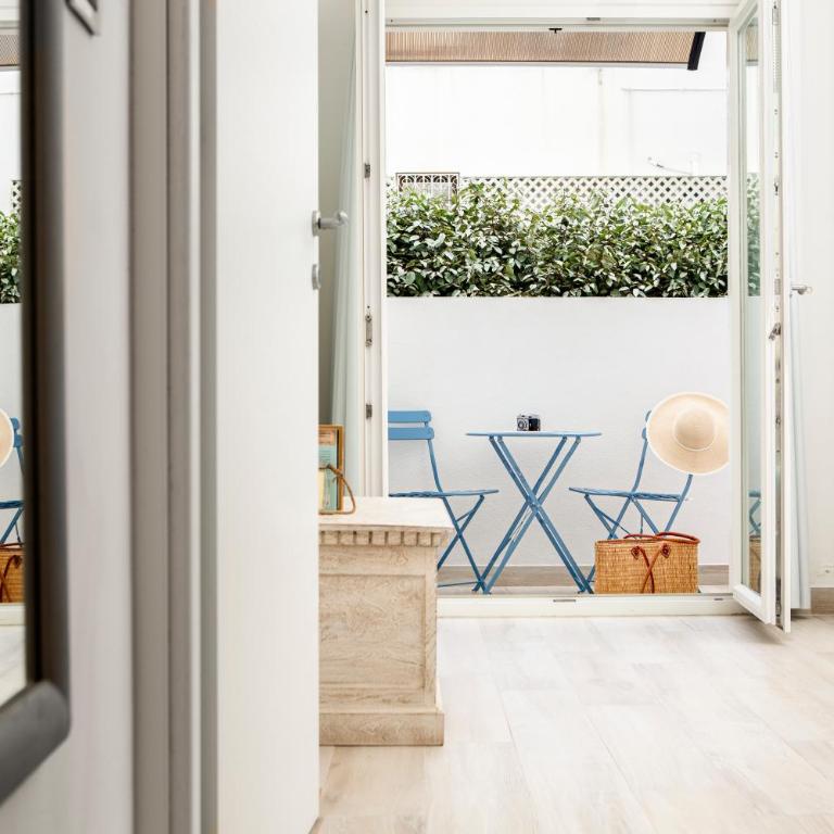 Guendalina - One-Bedroom Apartment - 21