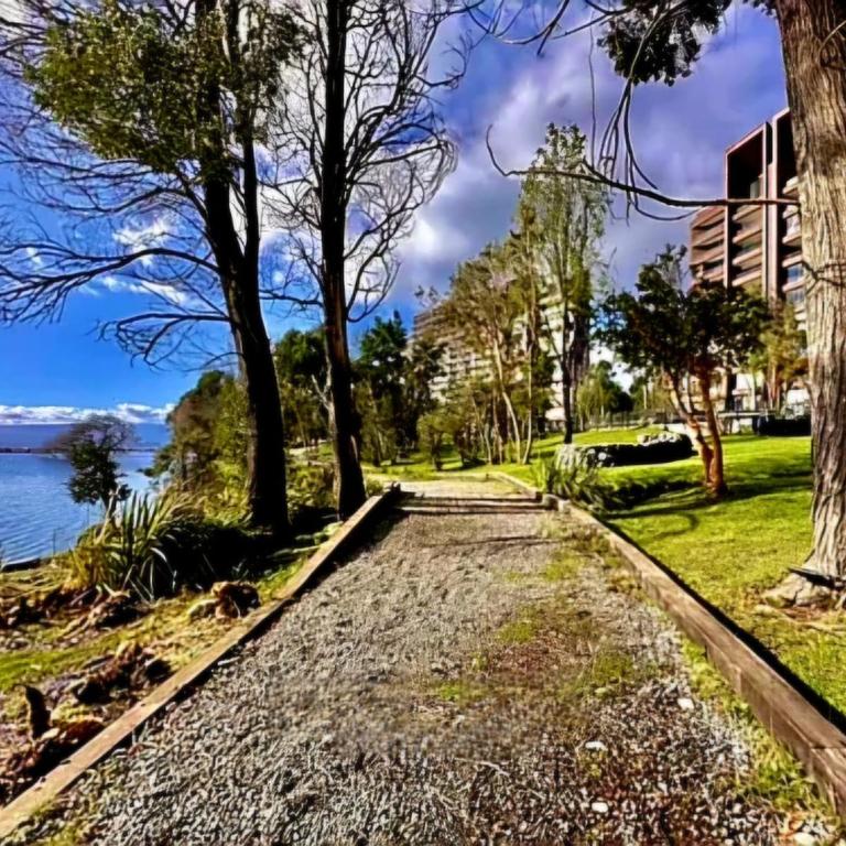 Departamento Puntilla Villarrica acceso al lago full equipado - Apartamento de 3 dormitorios con vistas al lago - 26