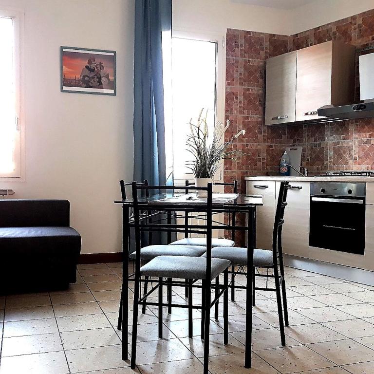 Central Apartment - Appartamento - 10