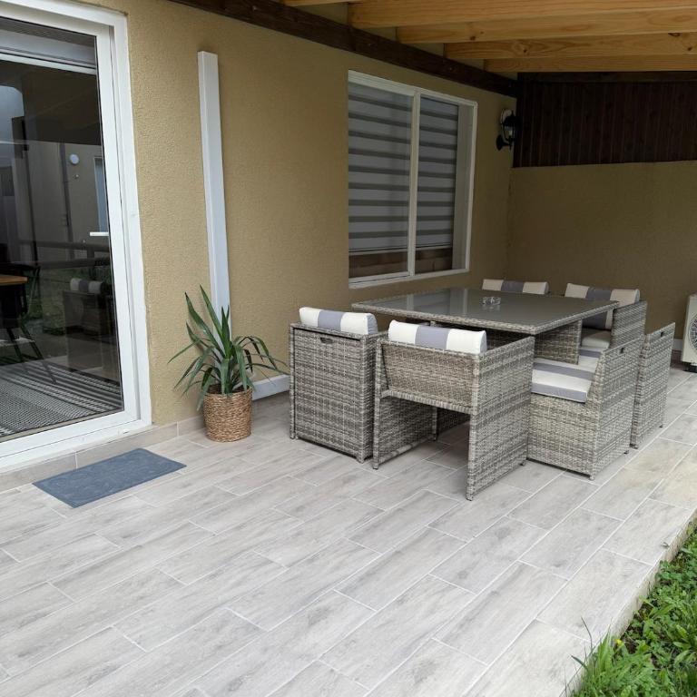 Casa en Pucón - Three-Bedroom House - 25