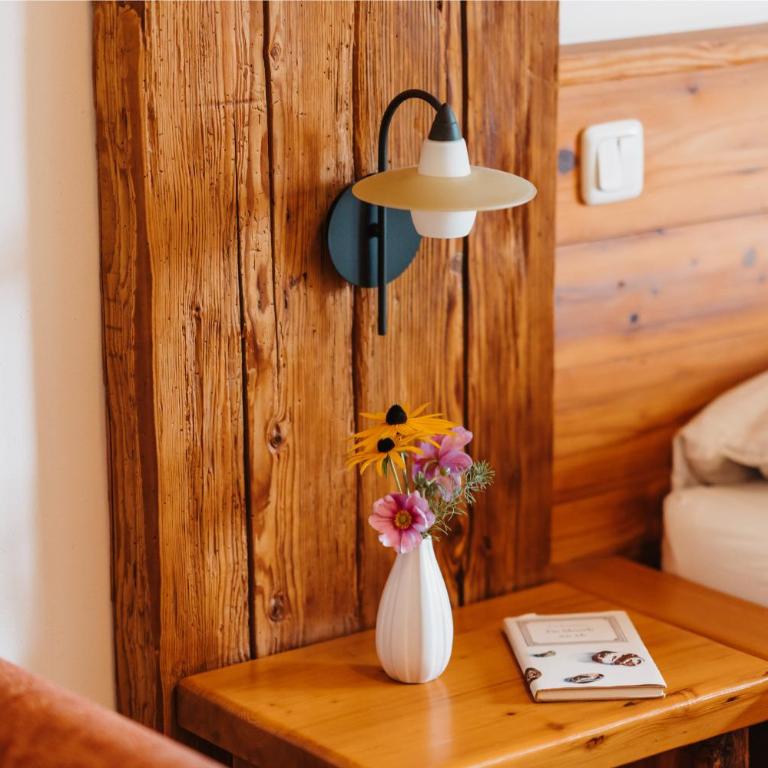 Almenlandhof - Doppelzimmer mit Balkon - 8