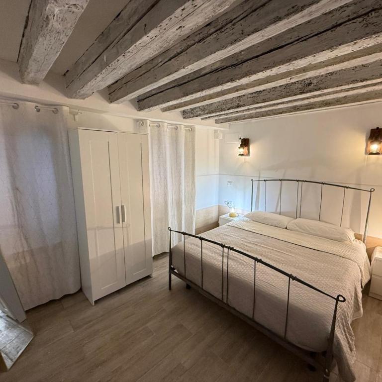 Luxury Apartment - One-Bedroom Apartment - 1