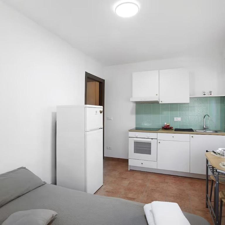 Apartment in the historic center of Aosta - One-Bedroom Apartment - 9