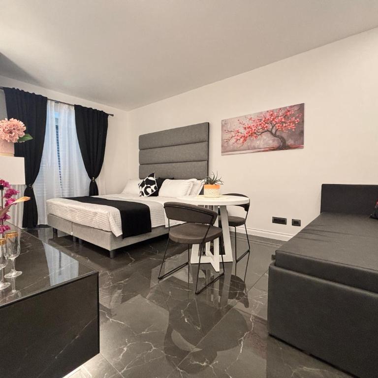 Palazzo Algaria Suites with Jacuzzi, Sauna & Turkish Bath - Camera Quadrupla Luxury - 23