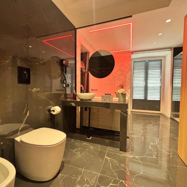 Palazzo Algaria Suites with Jacuzzi, Sauna & Turkish Bath - Camera Quadrupla Luxury - 32