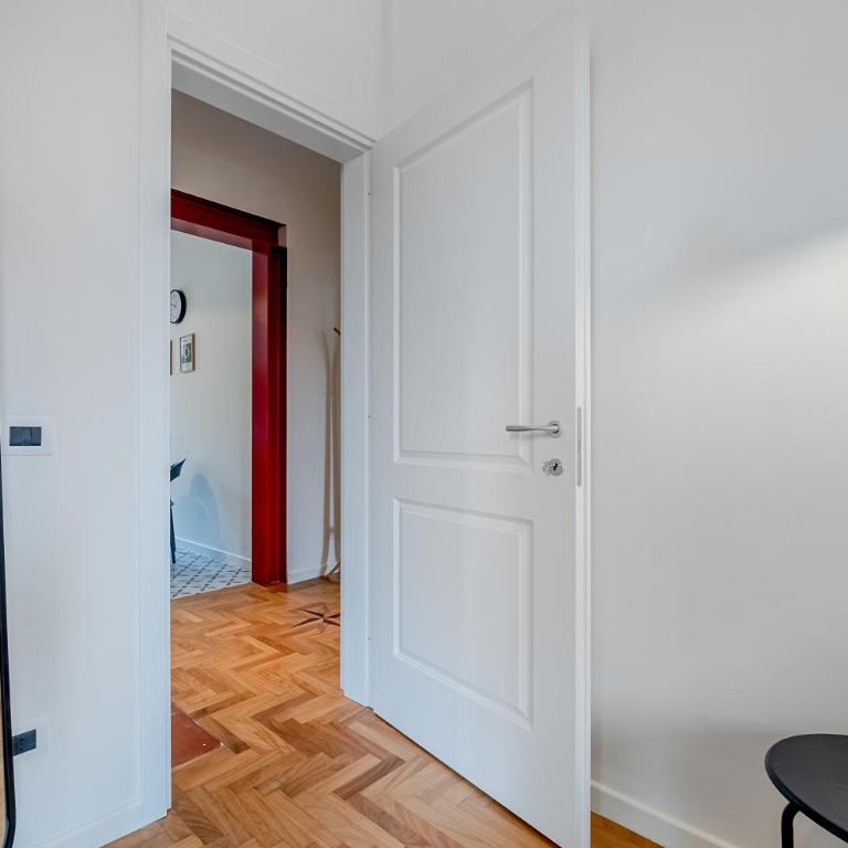 Flowers Apartment - central - Appartamento con 2 Camere da Letto - 12