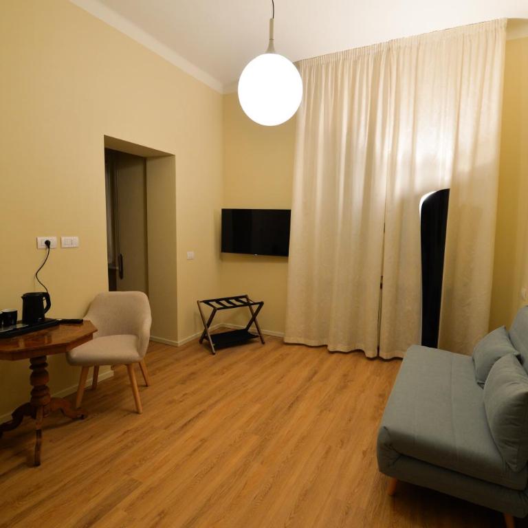 Villa alle Mura - Camera Matrimoniale Deluxe (2 Adulti + 1 Bambino) - 3