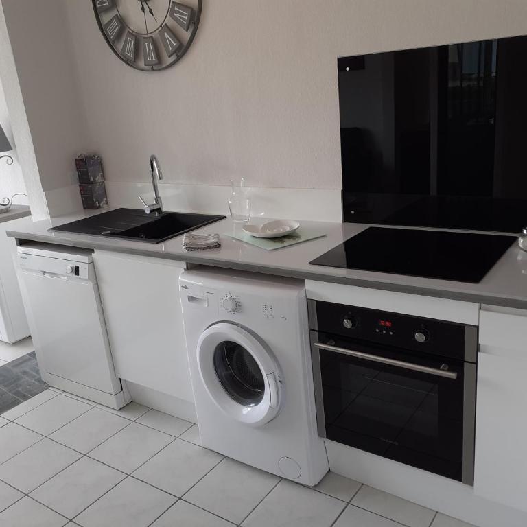 Les Rivages de Rochelongues, T3, piscine, clim, parking - Appartement 3 Chambres - 10