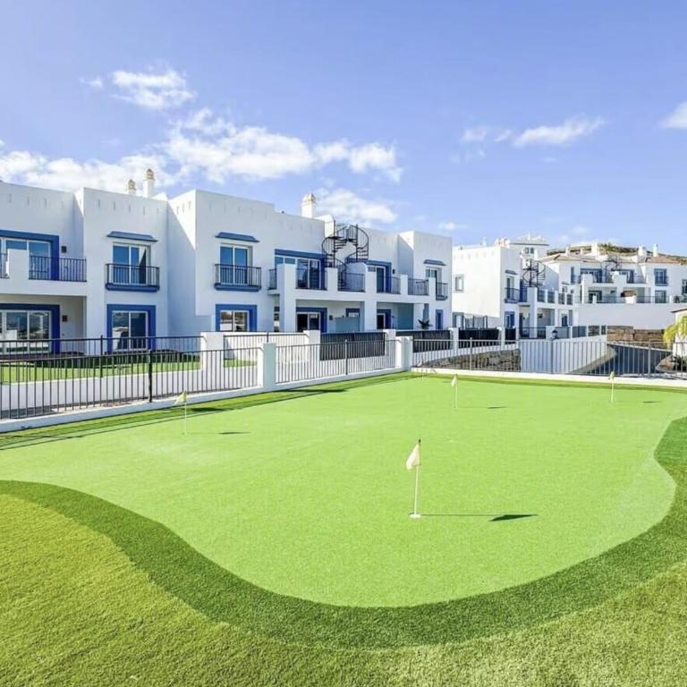 Modern Duplex with Jacuzzi, BBQ, Pool & Restaurant - Paraiso Pueblo 4 3 - Apartamento de 2 dormitorios con terraza y vistas al mar - 8