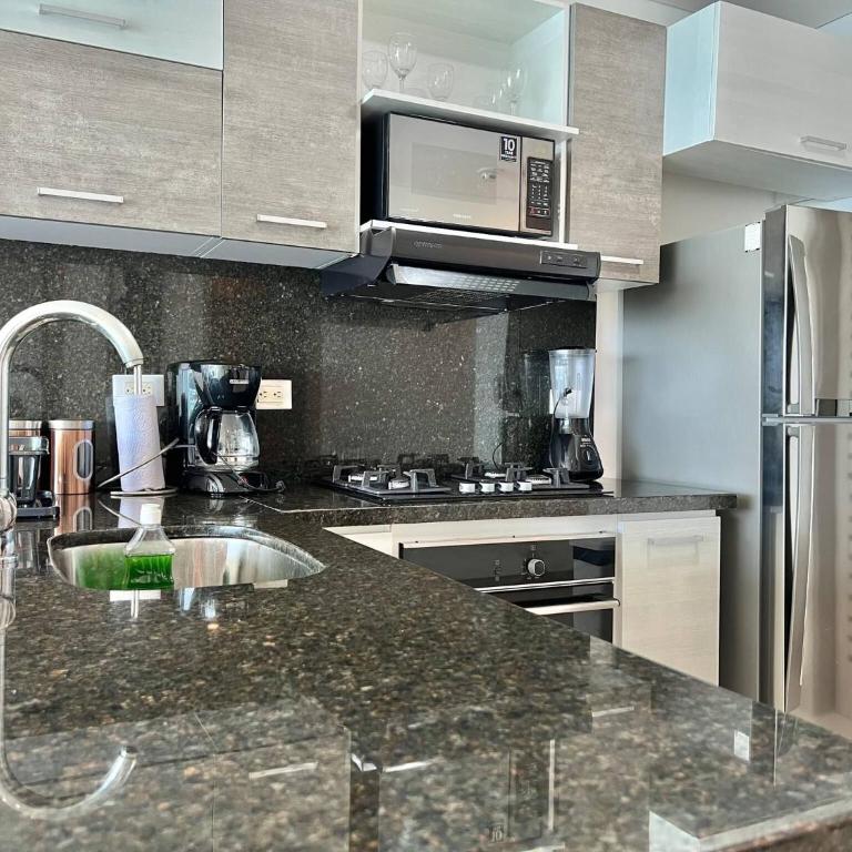 Palmetto Sunset Ocean Front Cartagena Laguito 2903 - Apartment - 5