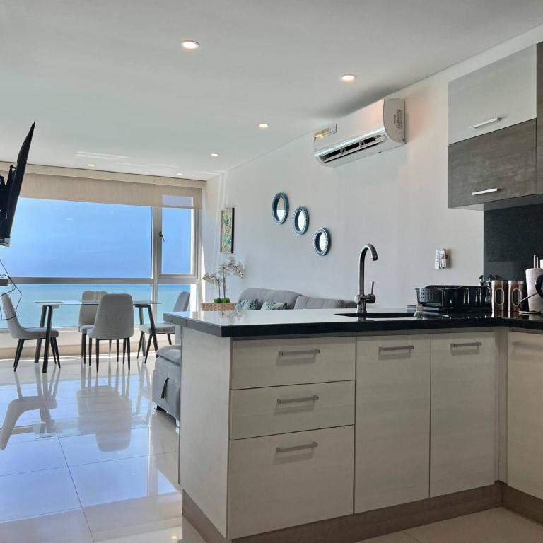 Palmetto Sunset Ocean Front Cartagena Laguito 2903 - Apartment - 25