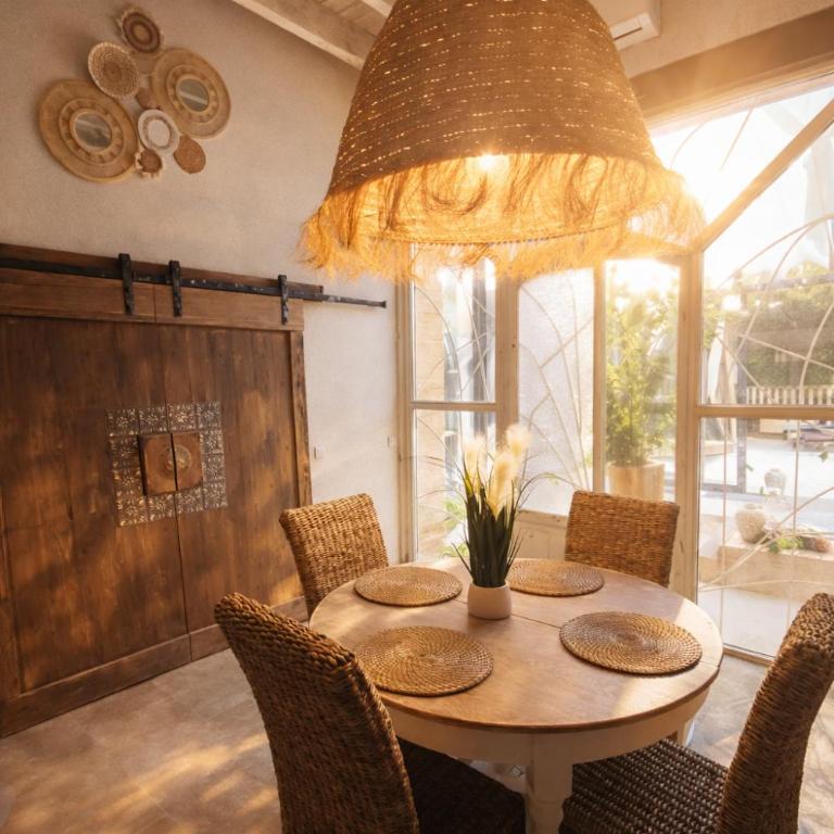 Gite Romantique avec SPA- Rêve de Bali - au Mont Ventoux - Maison 2 Chambres - 12