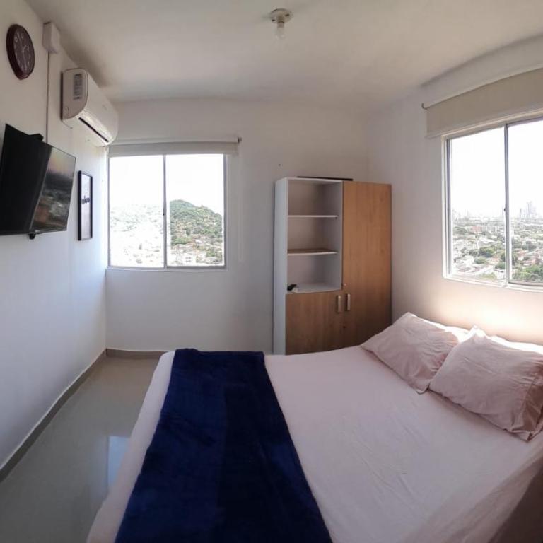 Cartagena condo 415 - Three-Bedroom Apartment - 24