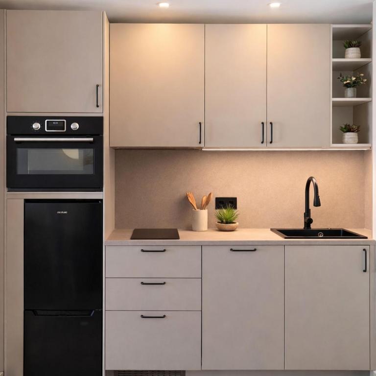 Bajo junto a la playa con jardín privado - Apartamento de 2 dormitorios con terraza y vistas al mar - 21