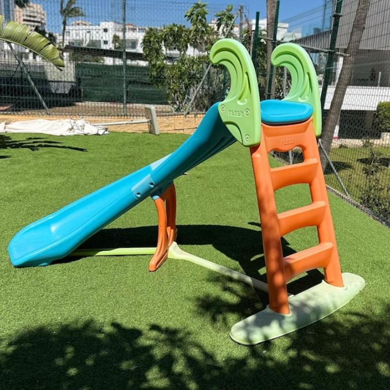 Bajo junto a la playa con jardín privado - Apartamento de 2 dormitorios con terraza y vistas al mar - 24