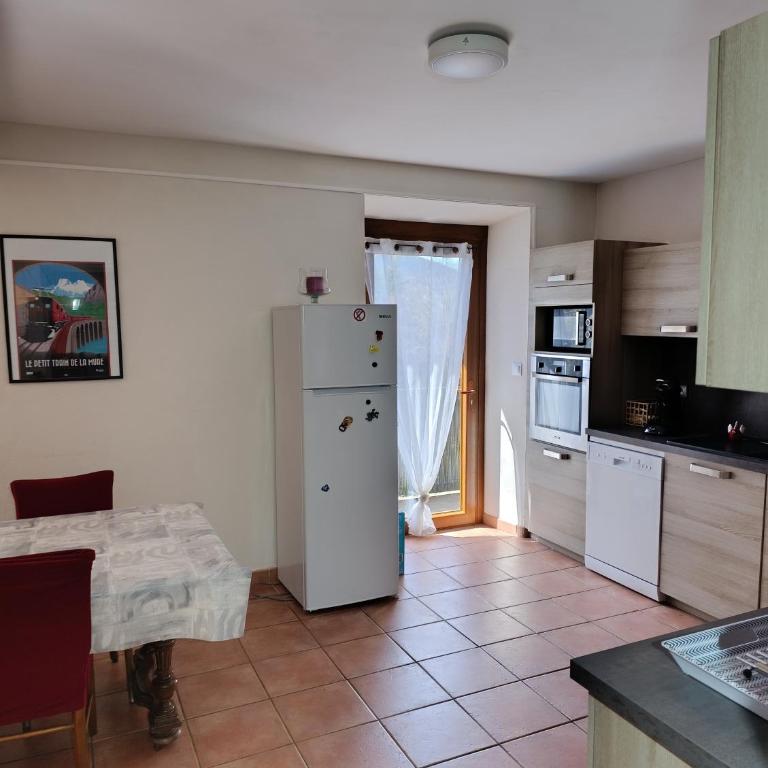 Gite Agnès & J-Pierre en étage Evasion spa option - Maison 3 Chambres - 11