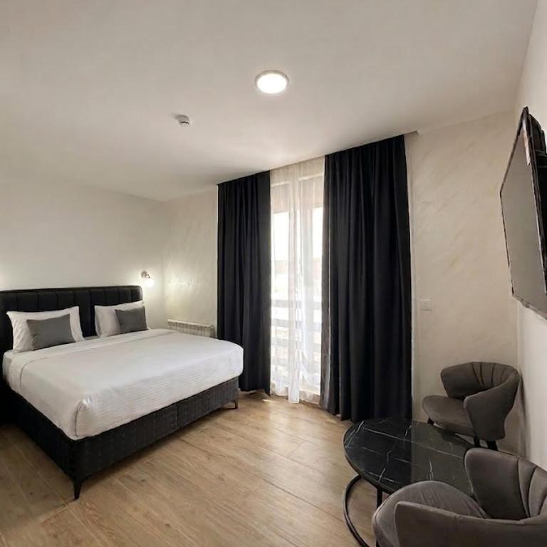 Srebrna Jela - Deluxe King Room - 3