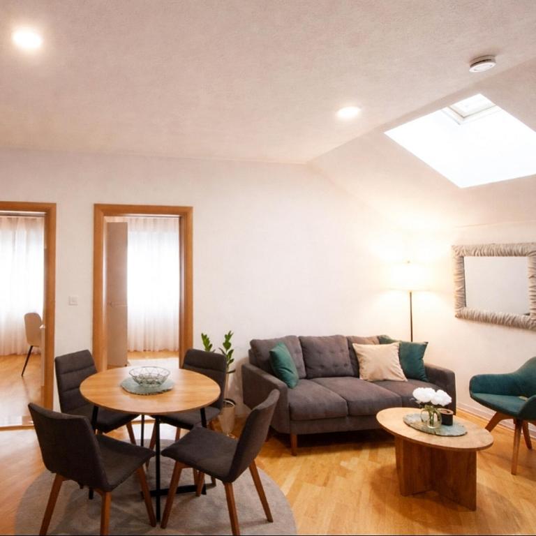ZARA apartment- Near the Old town ,Cool and shaded ,3 ACs , Free Parking & Peaceful - Two-Bedroom Apartment - 31