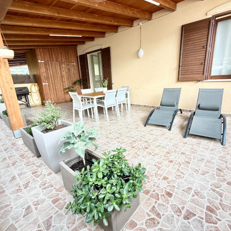 Vista Mozzafiato - Casa con 2 Camere da Letto - 9