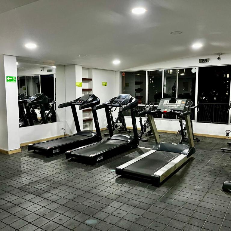 Apartamento Completo Poblado - Ubicacion Central con Parqueadero - Apartamento de 2 dormitorios - 46