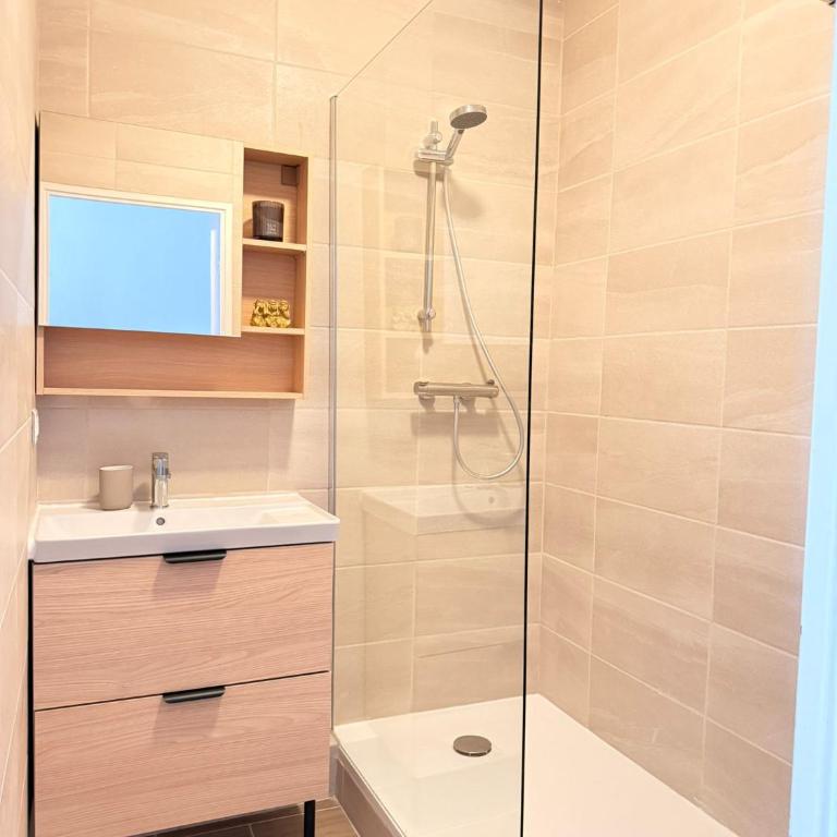 Apartment 6 minutes from Monaco train station - Appartement 2 Chambres avec Vue sur la Montagne - 10