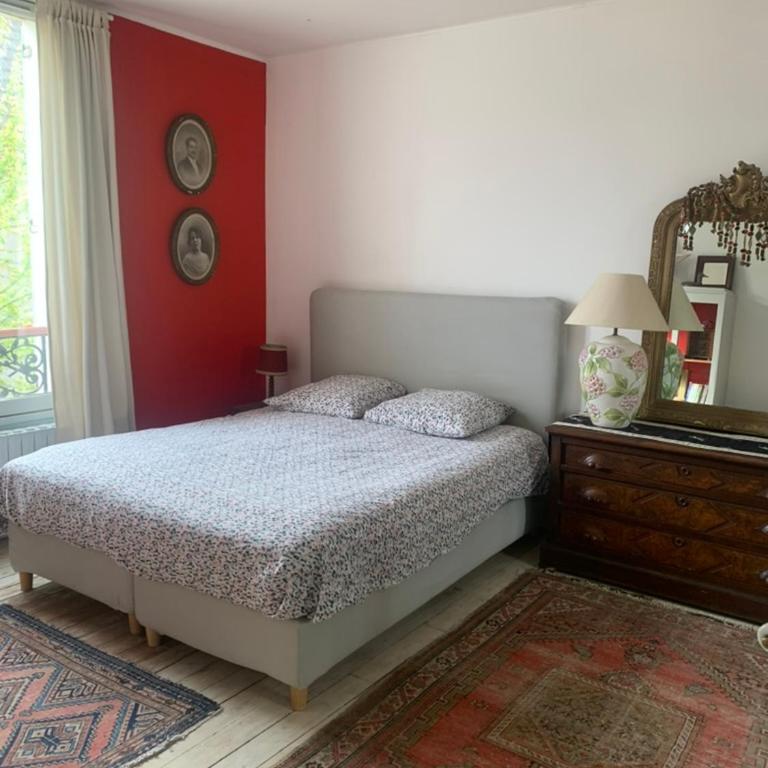 Grande maison 4 chambres, jardin, 3km Paris, proche transports et commerces - Four-Bedroom House - 8