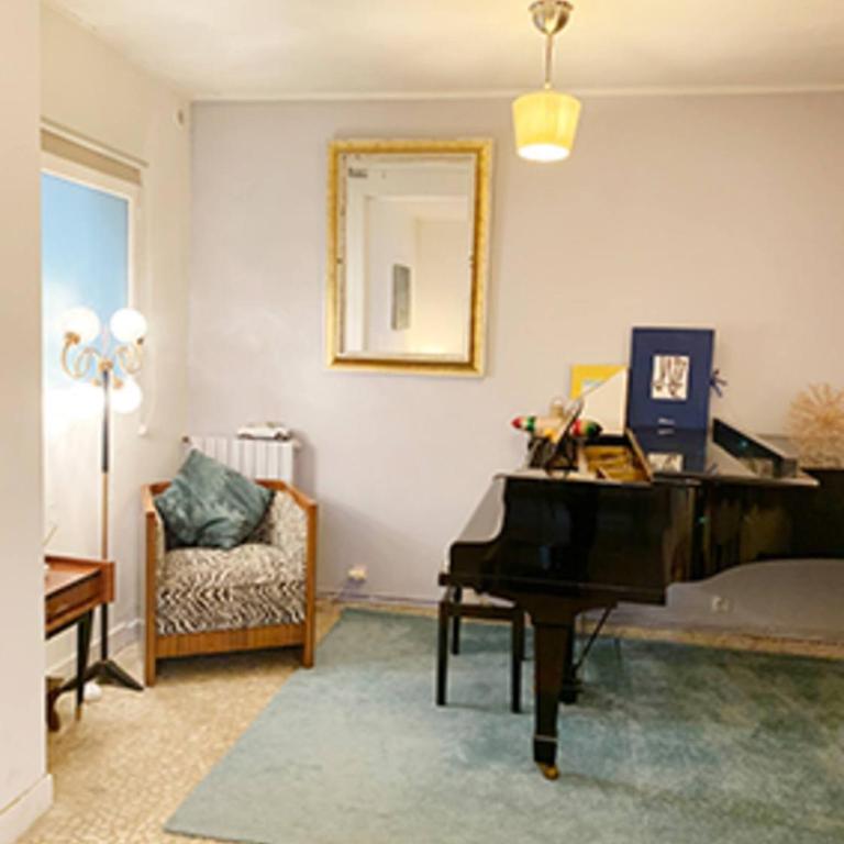 Grande maison 4 chambres, jardin, 3km Paris, proche transports et commerces - Four-Bedroom House - 4