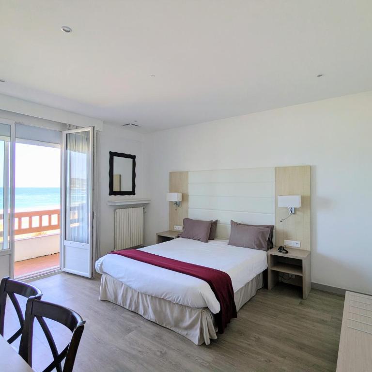 Hotel Uhainak - Chambre Double avec Balcon - Vue sur Mer - 1
