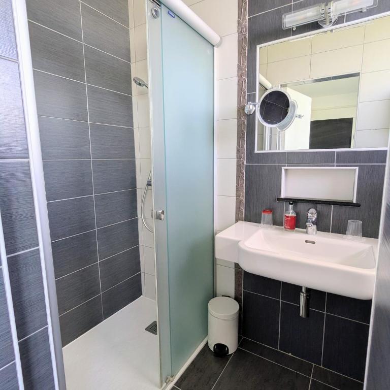 Hotel Uhainak - Chambre Double - Vue sur Mer - 4