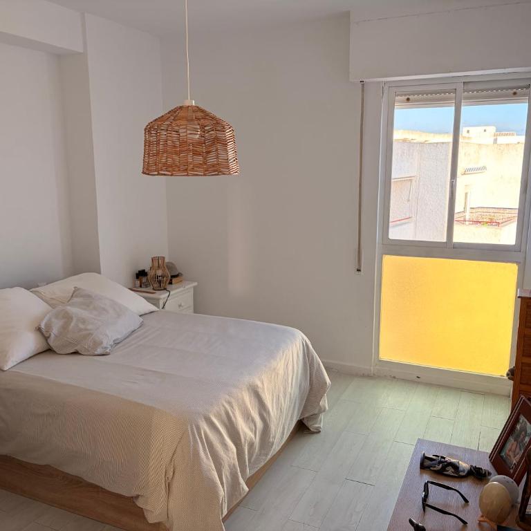 CASA ESTILO NÓRDICO CON VISTAS AL MAR (1ªLINEA) - Apartamento de 2 dormitorios con terraza y vistas al mar - 3