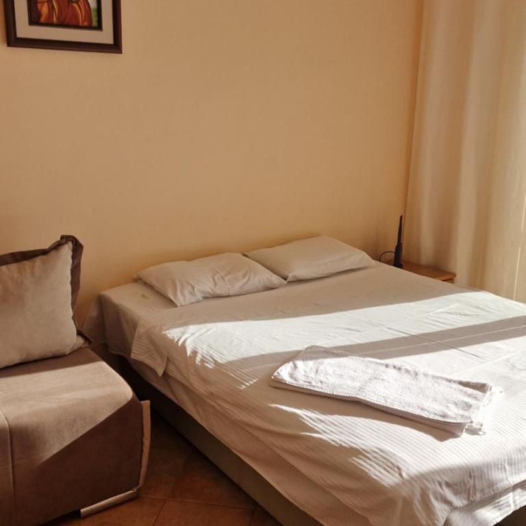Apartmani Orange Dreams - Studio sa Terasom - 12