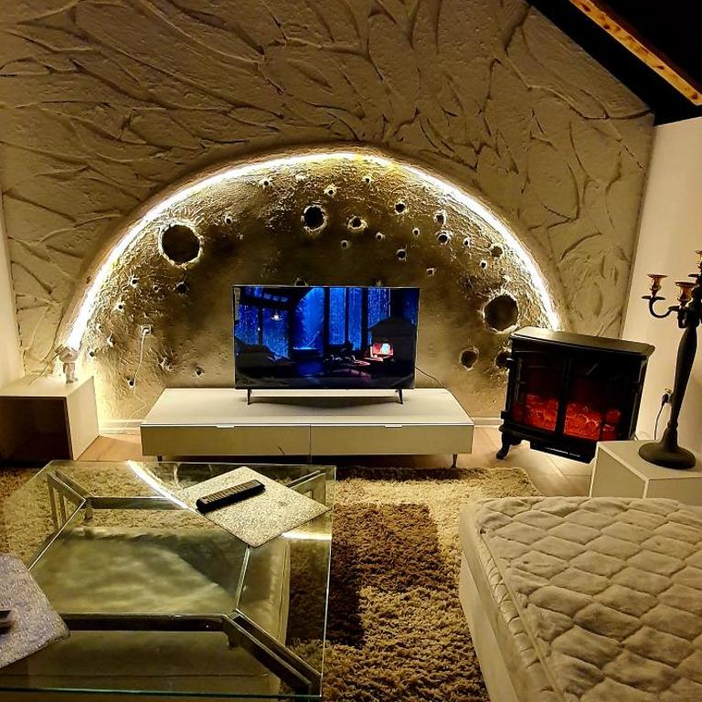 The Forest Gate Luxury Retreat - One-Bedroom Apartment - 10